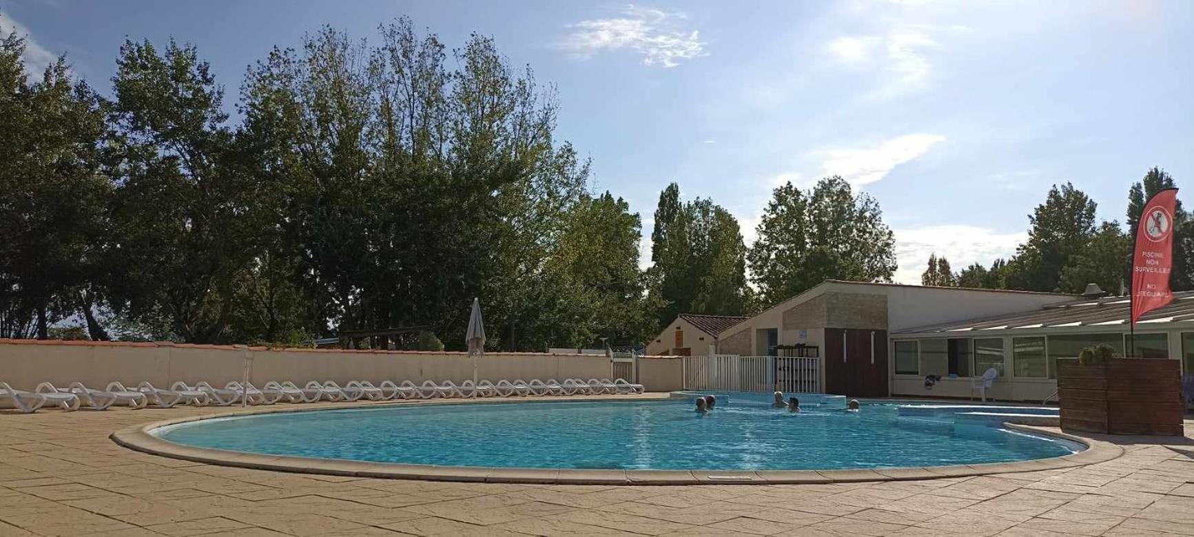 Mobilhome L'Oasis Camping Le Clos Cottet Angles  المظهر الخارجي الصورة